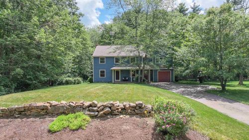 38 Cambridge Rd, Bedford, NH, 03110-4307 | Card Image