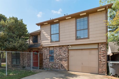 11136 Mccree Rd, Dallas, TX, 75238-3134 | Card Image