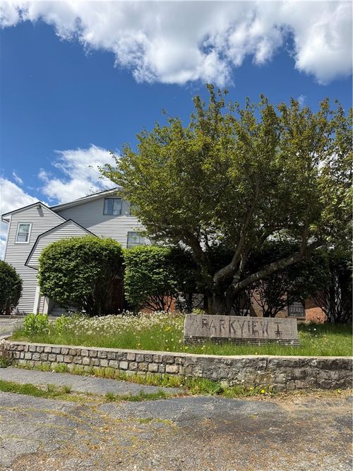37-444 Woodward Rd, North Providence, RI, 02904-4758 | Card Image
