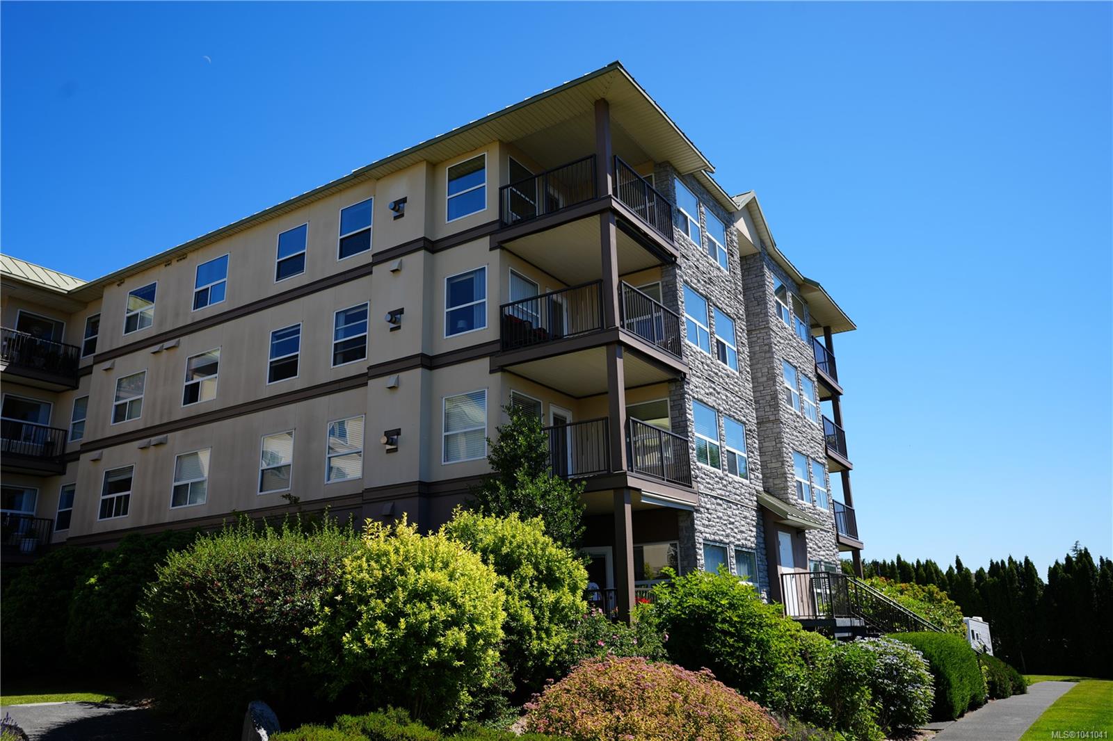 Residential in Campbell River 5
