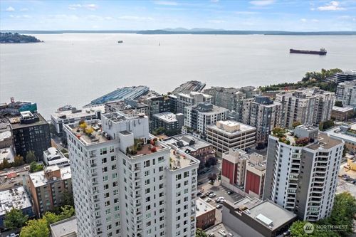 1404-121 Vine St, Seattle, WA, 98121-1455 | Card Image