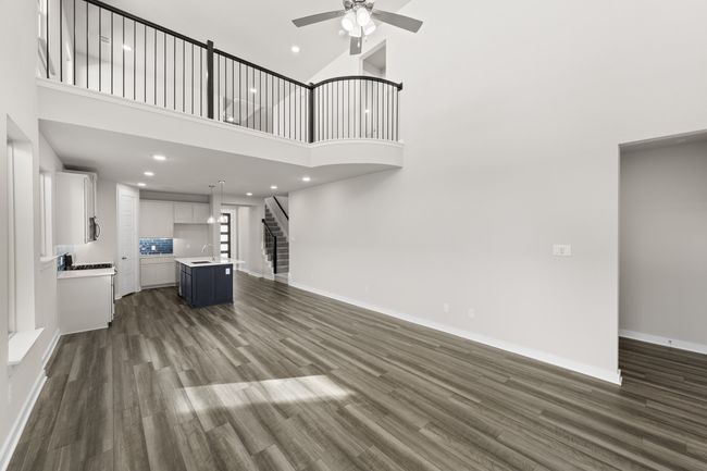 11_8921 Acorn- Living Room-1 | Image 9