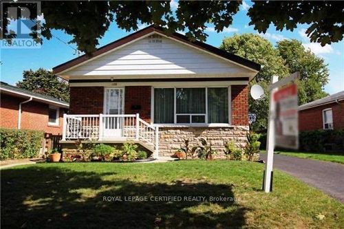 main-109 Hiscock Boulevard, Toronto (Woburn), ON, M1G1T3 | Card Image