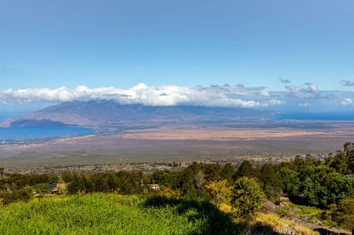 b-600 Middle Rd, Kula, HI, 96790-7510 | Card Image