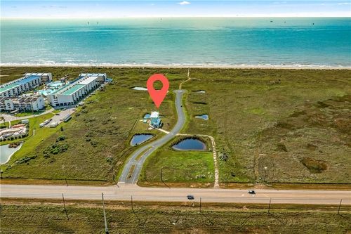 126 Mustang Island Estates Dr, Port Aransas, TX, 78373-4927 | Card Image