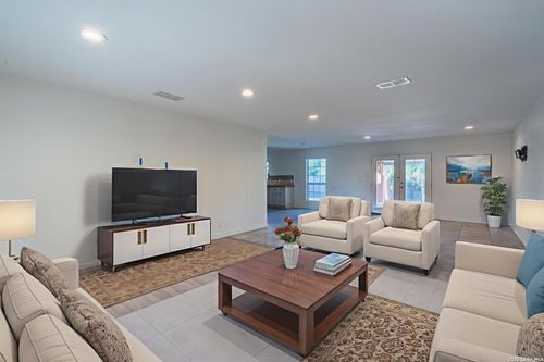 607 Colwyn Pass, San Antonio, TX, 78216-5206 | Card Image