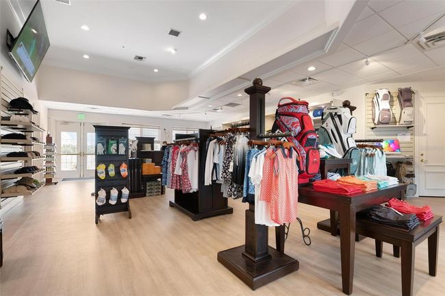 Pelican Pointe Pro Shop | Image 54