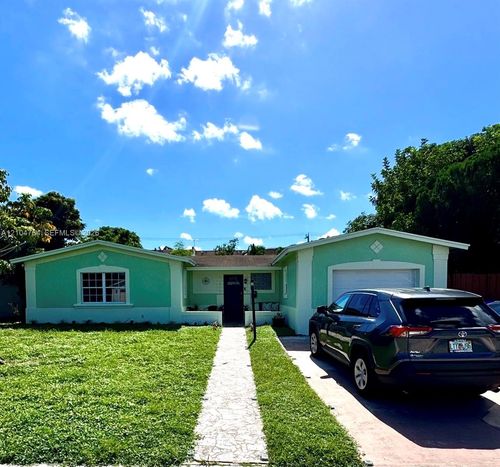 6472 Sw 10th Ct, North Lauderdale, FL, 33068-2633 | Card Image