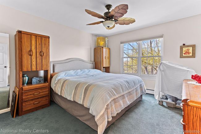 Primary Bedroom | Image 16