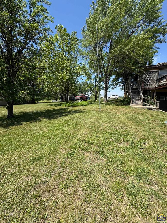 8833 Hickory Ln, House other with 3 bedrooms, 2 bathrooms and null parking in Ozawkie KS | Image 41