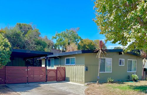 220 Los Altos Pl, American Canyon, CA, 94503-1021 | Card Image
