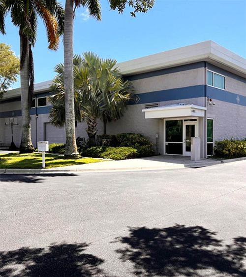 6851 Professional Pkwy, Lakewood Ranch, FL, 34240-8456 | Card Image