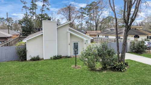 619 Shenandoah Dr, Shenandoah, TX, 77381-1041 | Card Image