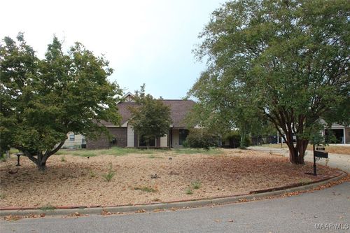 205 Summer Ct, Prattville, AL, 36066-6136 | Card Image