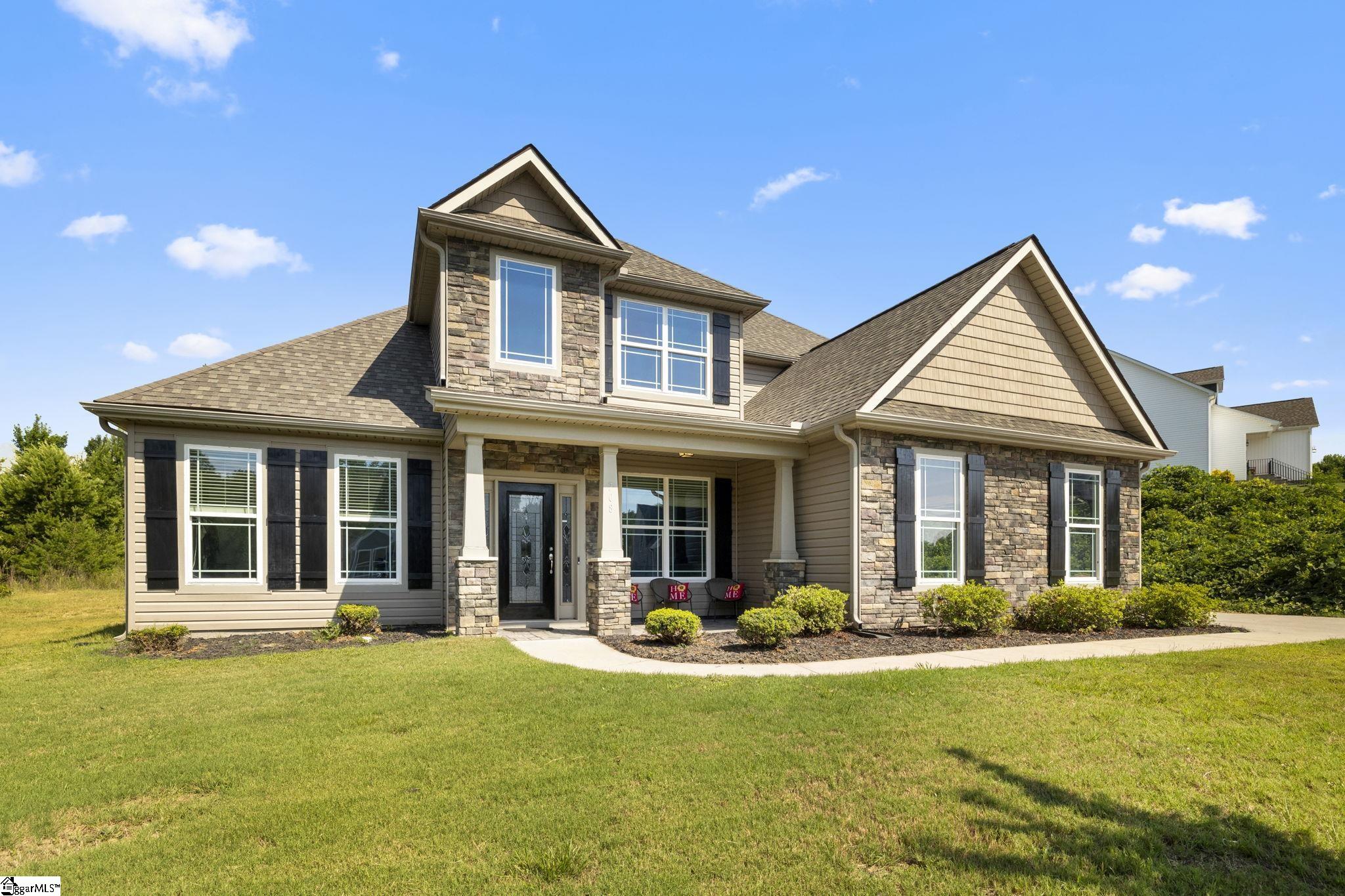 Rockcliff St, Greenville, SC 29617