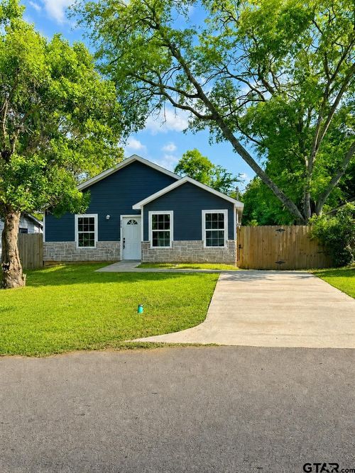 208 Lenox St, Pittsburg, TX, 75686 | Card Image