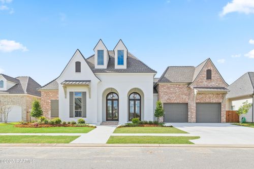 221 Rue De La Rochelle, Broussard, LA, 70518-5327 | Card Image