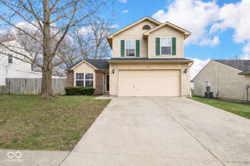 447 S Woodfield Ln, Bloomington, IN, 47403-9072 | Card Image