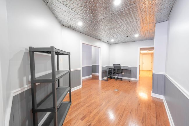 Office 9 | Image 13
