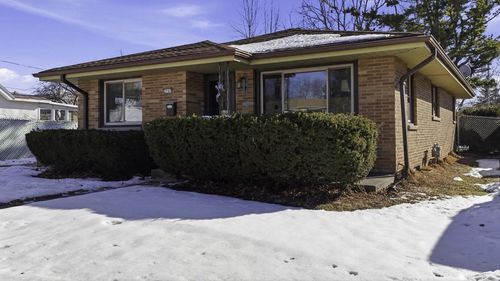 3947 E Adams Avenue, Cudahy, WI, 53110 | Card Image