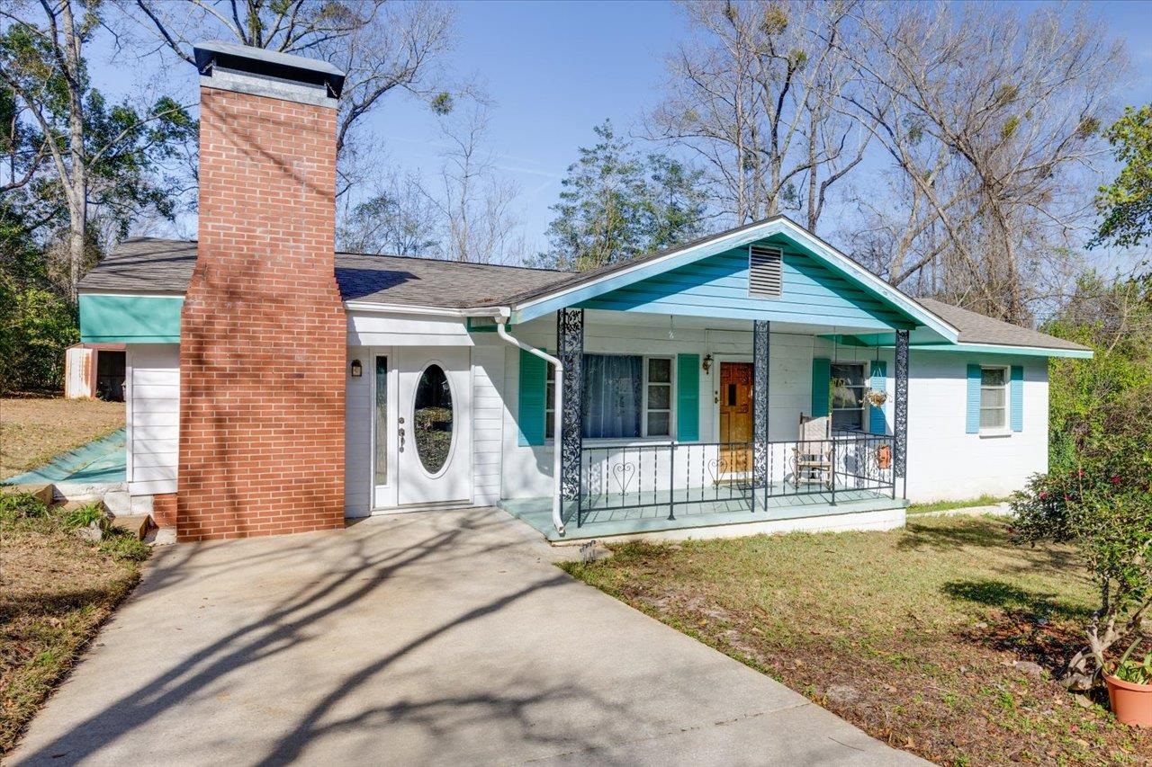 Sharon St, Quincy, FL 32351