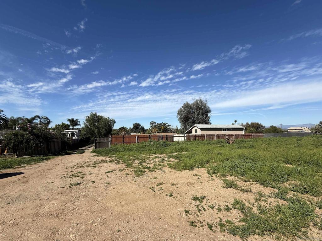 Land in Vista 4