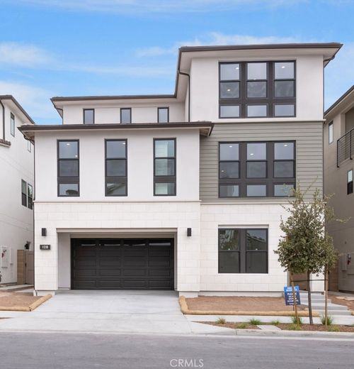 128 Creation, Irvine, CA, 92618-5968 | Card Image