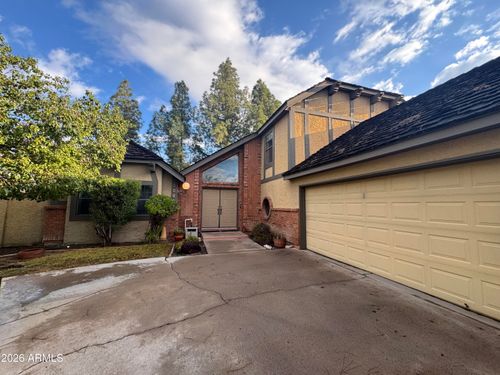 2060 E Lockwood St, Mesa, AZ, 85213-2210 | Card Image