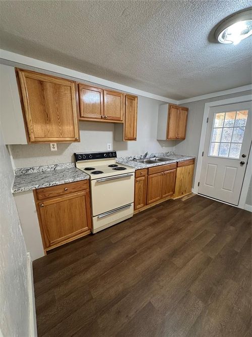 4107 N Hammond Avenue, Bethany, OK, 73008 | Card Image