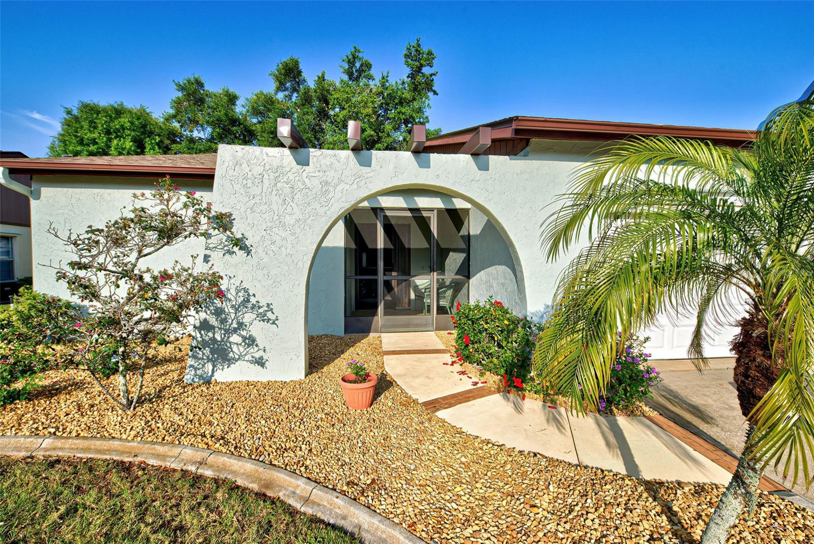 Linden Dr, Englewood, FL 34223
