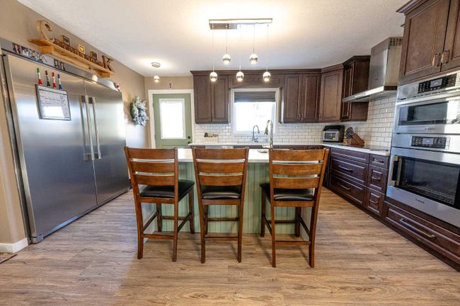 8101 106 Street, Home with 4 bedrooms, 3 bathrooms and 4 parking in Grande Prairie AB | Image 3