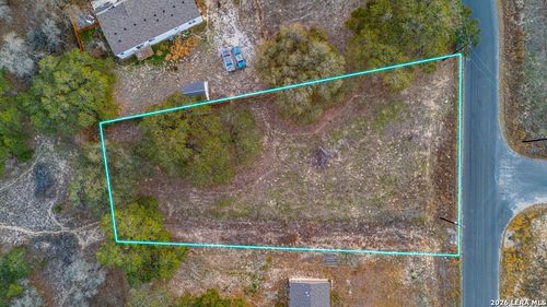 000 Copper Canyon Dr, Elmendorf, TX, 78112 | Card Image