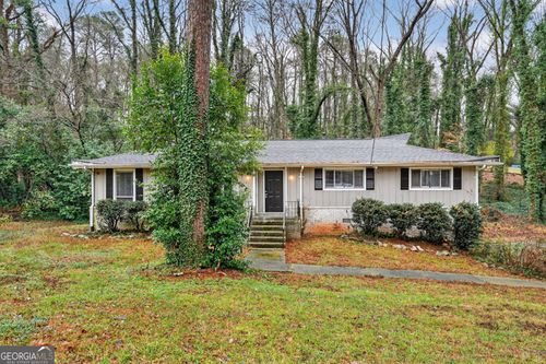 418 Colchester Drive, Stone Mountain, GA, 30088 | Card Image