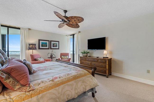 APT-11C - 5070 N Ocean Dr, Condo with 2 bedrooms, 2 bathrooms and null parking in Riviera Beach FL | Image 10