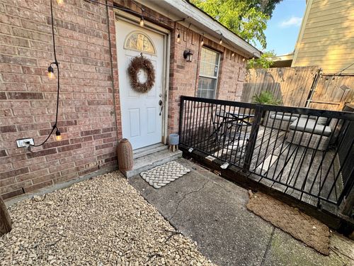b-5319 Goodwin Avenue, Dallas, TX, 75206 | Card Image