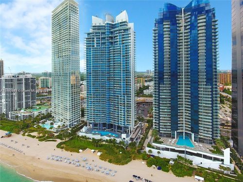 apt-1802-17001 Collins Ave, Sunny Isles Beach, FL, 33160-3674 | Card Image
