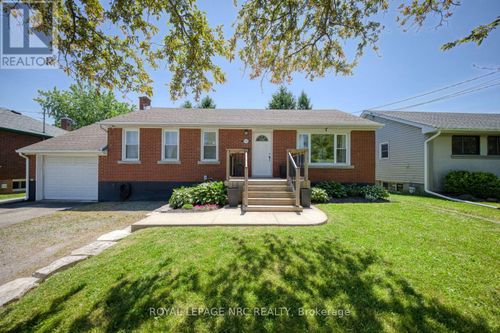 5916 Carman Street, Niagara Falls (Church's Lane), ON, L2J1S1 | Card Image