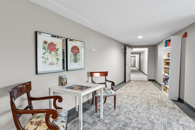 11-web-or-mls-5697_Green_Circle_Dr_Unit_319-75.jpg | Image 30