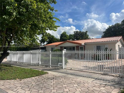 1311 Sw 102nd Ct, Miami, FL, 33174-2700 | Card Image