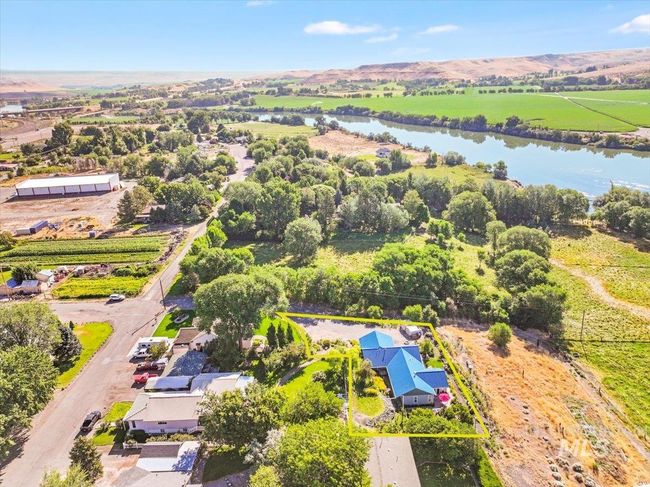 View of property, looking east. | Image 39