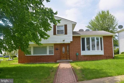 6820 Cherokee Dr, BALTIMORE, MD, 21209-1508 | Card Image
