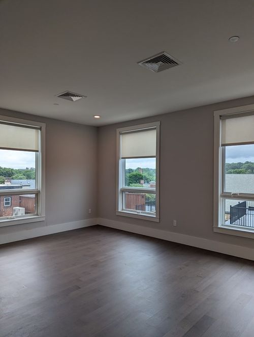 unit-308-3193 Washington St, Boston, MA, 02130-5298 | Card Image
