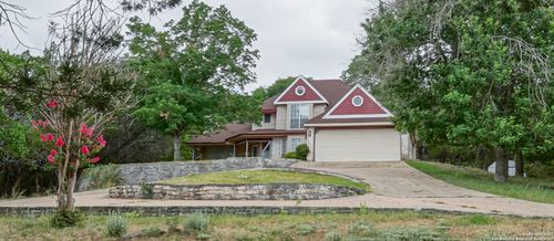 138 Lehmann Dr, Kerrville, TX, 78028-5909 | Card Image