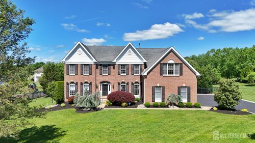 5 Bridle Ct, Monroe, NJ, 08831-3545 | Card Image