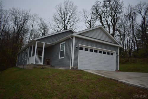 113 Springlake Ave, Hillsboro, OH, 45133-8517 | Card Image