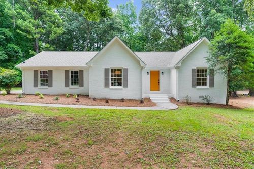230 Wakefield Pl, Fayetteville, GA, 30215-5482 | Card Image