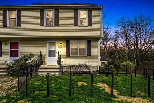 152-152 S Main Street, Uxbridge, MA, 01569 | Card Image