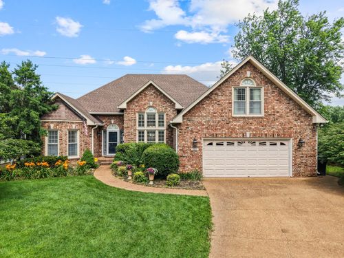 500 Forrest Park Cir, Franklin, TN, 37064-5324 | Card Image