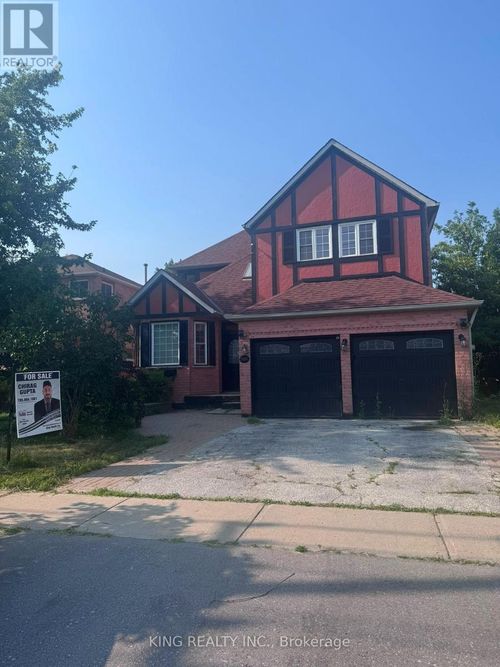 526 Grove St E, Barrie, ON, L4M5Z2 | Card Image