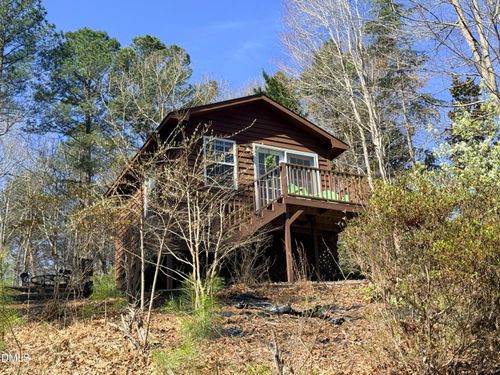 125 Pebble Dr, Leasburg, NC, 27291-8916 | Card Image